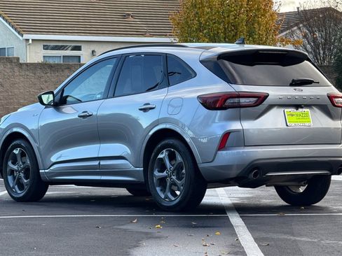 Used 2024 Ford Escape ST-Line image 3