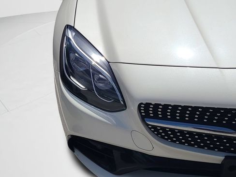 Used 2020 Mercedes-Benz SLC 43 AMG image 7