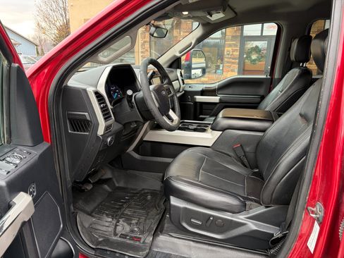 Used 2020 Ford F550 4x4 Crew Cab Super Duty image 4