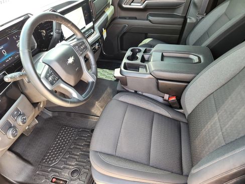 Certified 2025 Chevrolet Silverado 1500 LT RWD image 14