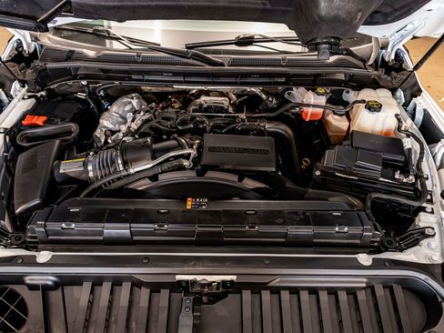 Used 2024 GMC Sierra 3500 Denali w/ Denali Reserve Package image 32