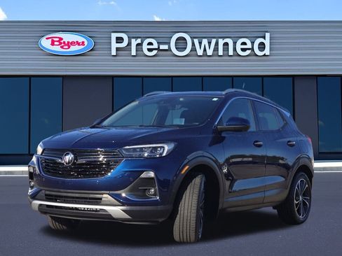 Used 2023 Buick Encore GX Essence w/ Advanced Technology Package image 3