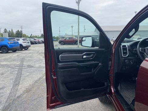 Used 2022 RAM 1500 Big Horn AWD/4WD image 12