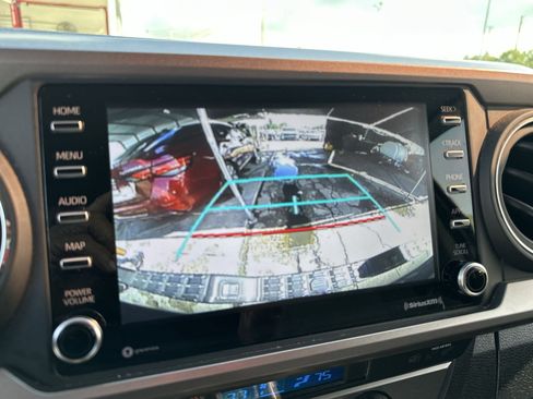 Used 2022 Toyota Tacoma SR5 image 25