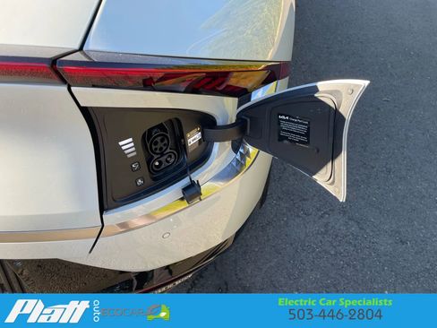 Used 2022 Kia EV6 Wind w/ Wind Technology Package image 51
