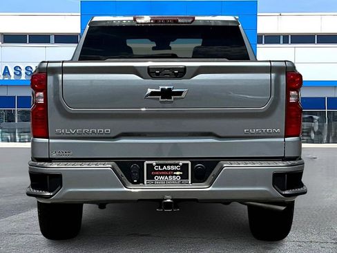 New 2026 Chevrolet Silverado 1500 Custom image 4