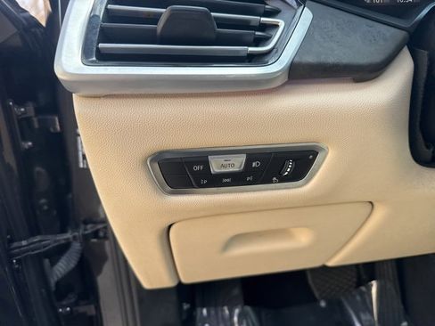 Used 2022 BMW X5 xDrive40i w/ Executive Package image 13