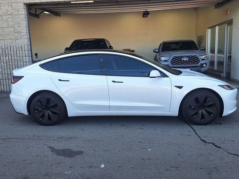Used 2024 Tesla Model 3 image 4