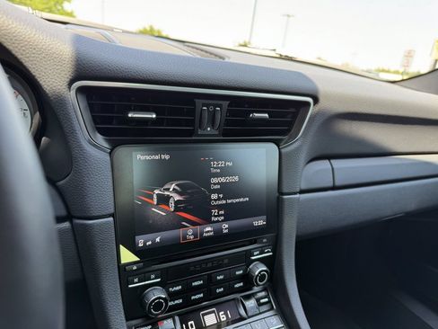 Used 2019 Porsche 911 Targa 4 AWD/4WD image 32