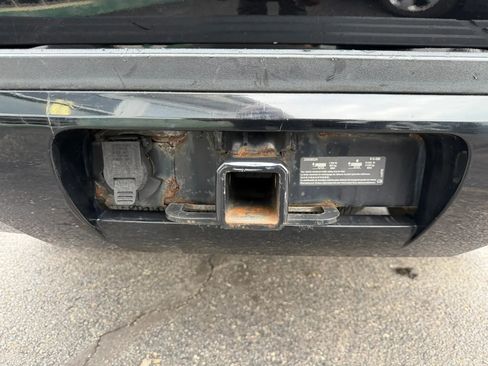 Used 2013 Chevrolet Suburban LT w/ Luxury Package image 59