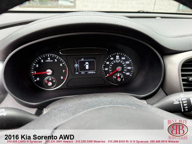 Used 2016 Kia Sorento EX AWD/4WD image 25