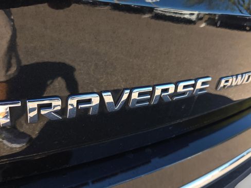Used 2018 Chevrolet Traverse Premier image 18