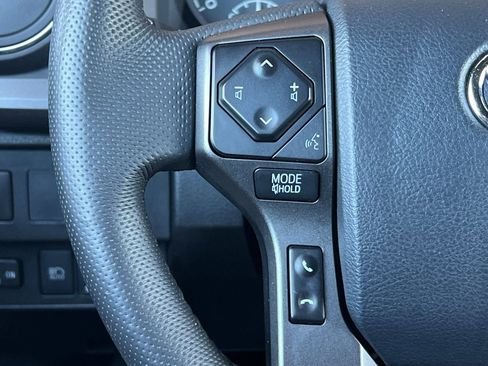 Certified 2023 Toyota Tacoma TRD Off-Road image 28