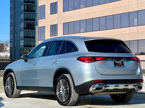 Certified 2026 Mercedes-Benz GLC 300 4MATIC image 5