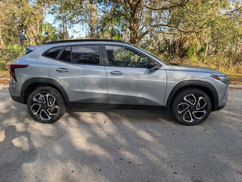 New 2026 Chevrolet Trax RS image 10