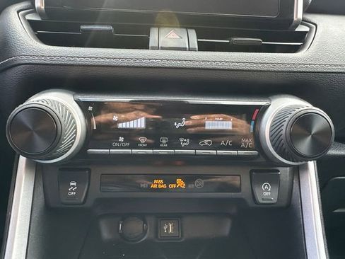 Certified 2024 Toyota RAV4 LE image 35