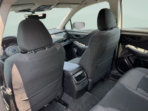 Used 2024 Subaru Outback AWD/4WD image 25