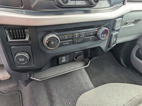 Used 2023 Ford F150 XLT image 11