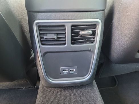 Used 2022 Dodge Charger Scat Pack RWD image 16