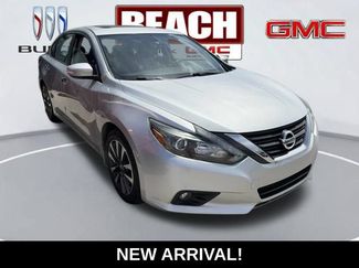 Used 2016 Nissan Altima 2.5 SL w/ 2.5 Technology w/LED Package FWD video 1