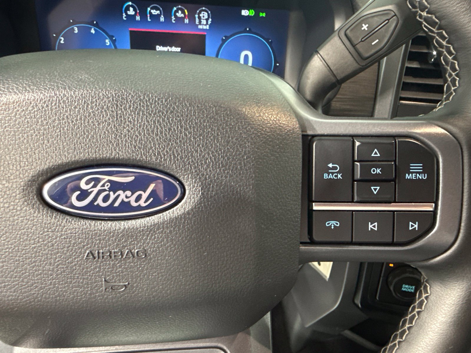 Used 2025 Ford F150 XLT w/ Equipment Group 301A Standard AWD/4WD image 42