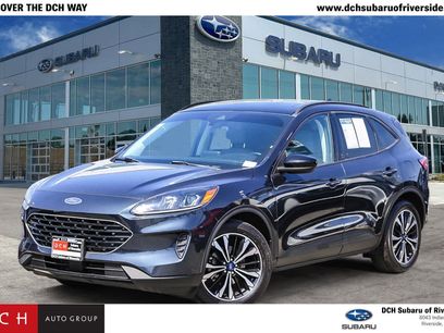 Used 2022 Ford Escape SE w/ SE Sport Appearance Package