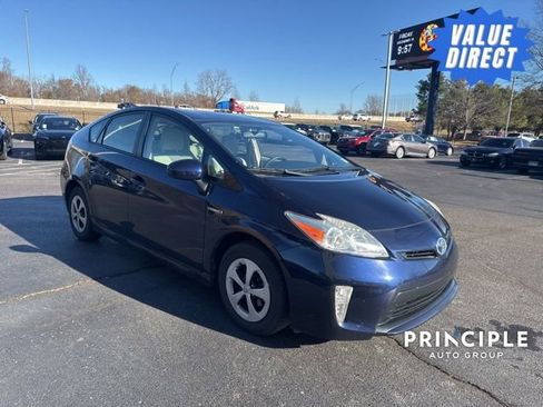 Used 2013 Toyota Prius Three image 1