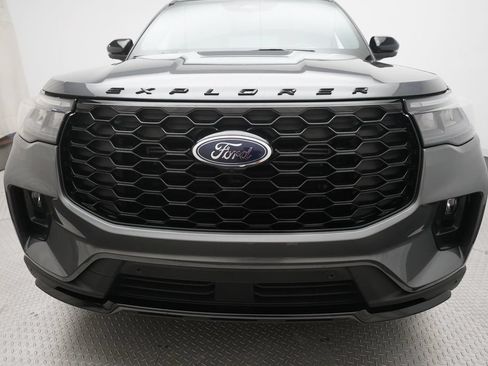 Used 2026 Ford Explorer ST-Line AWD/4WD image 22