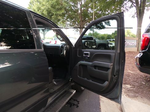 Used 2018 Chevrolet Silverado 1500 LT w/ All Star Edition RWD image 36