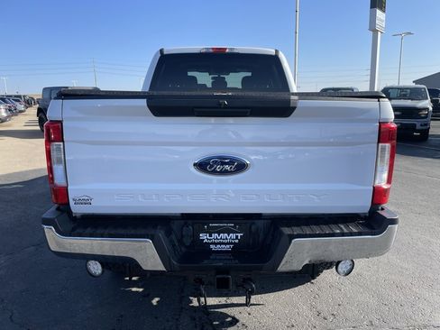 Used 2019 Ford F250 XLT image 32