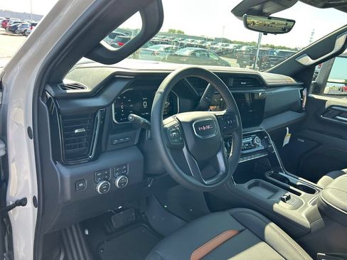 New 2026 GMC Sierra 2500 AT4 w/ AT4 Premium Plus Package AWD/4WD image 20