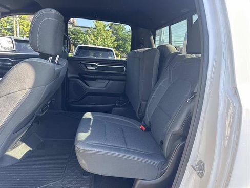 Used 2022 RAM 1500 Big Horn AWD/4WD image 9