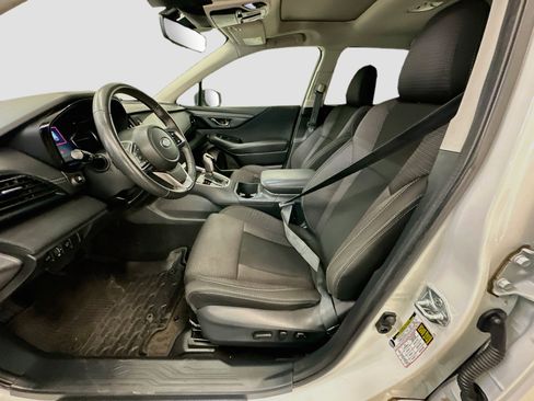 Used 2025 Subaru Outback Premium w/ Popular Package #1A AWD/4WD image 13