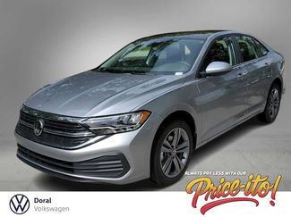 Used 2024 Volkswagen Jetta SE FWD video 1