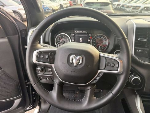 Used 2022 RAM 1500 Big Horn AWD/4WD image 21
