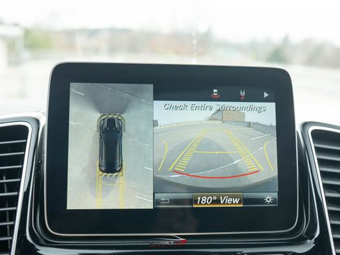 Used 2019 Mercedes-Benz GLE 43 AMG 4MATIC image 31