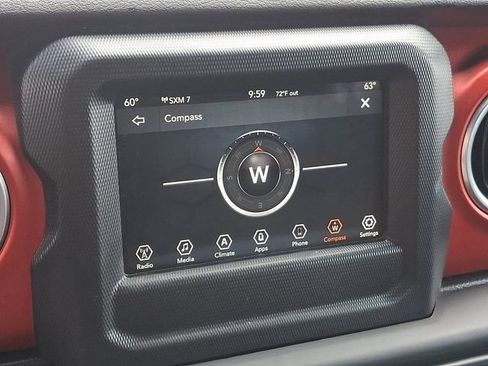 Used 2018 Jeep Wrangler Unlimited Rubicon AWD/4WD image 19