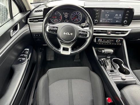 Used 2022 Kia K5 LXS image 18
