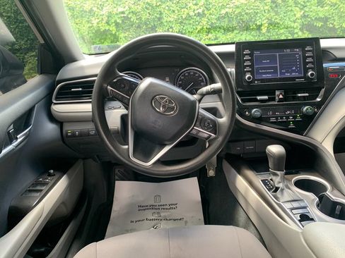 Used 2023 Toyota Camry LE AWD/4WD image 17