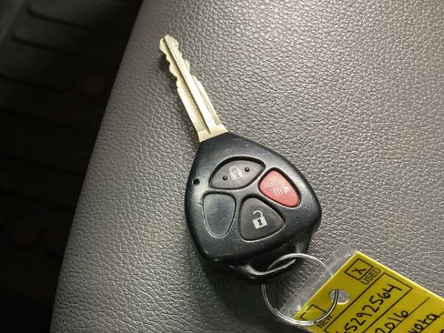 Used 2016 Toyota 4Runner SR5 Premium image 27