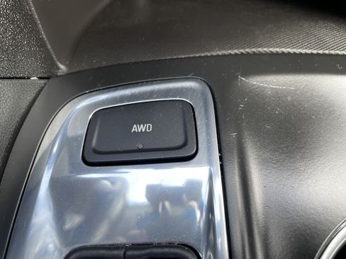 Used 2021 Chevrolet Equinox LT AWD/4WD image 37