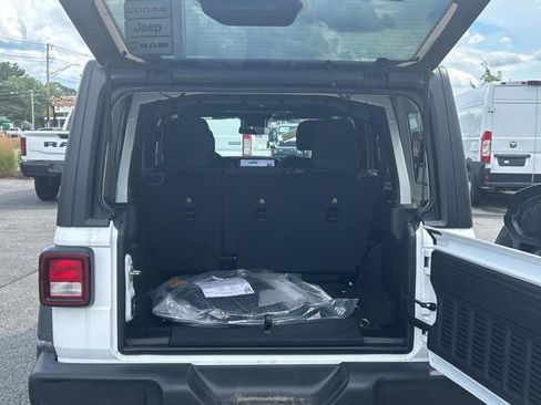 New 2025 Jeep Wrangler Sport S image 4