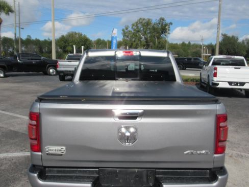 Used 2019 RAM 1500 Limited image 6