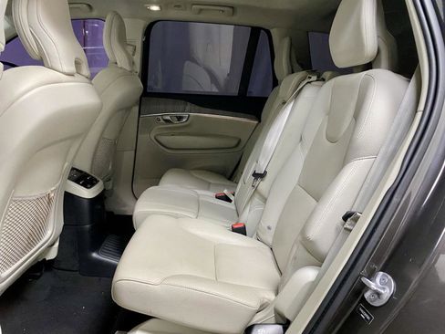 Used 2024 Volvo XC90 T8 Plus AWD/4WD image 19