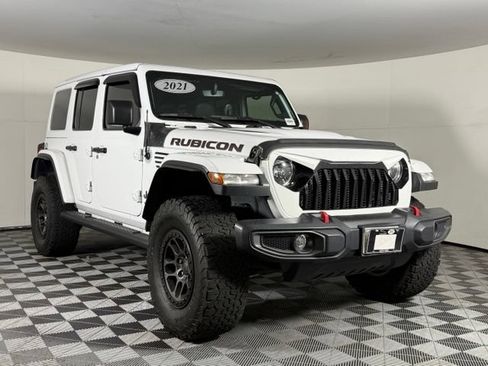 Used 2021 Jeep Wrangler Unlimited Rubicon w/ Xtreme Recon 35" Tire Package AWD/4WD image 10