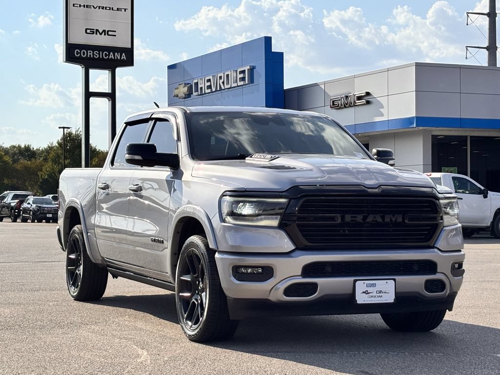 Used 2022 RAM 1500 Laramie AWD/4WD image 2