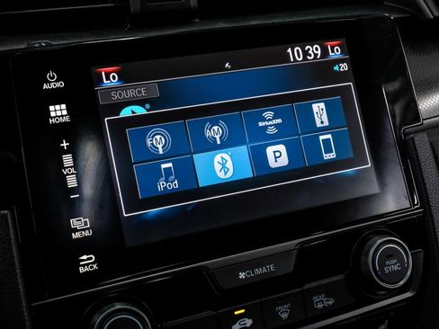 Used 2018 Honda Civic EX image 40