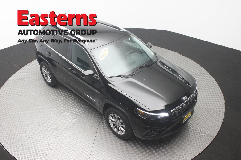 Used 2021 Jeep Cherokee Latitude Plus AWD/4WD image 4
