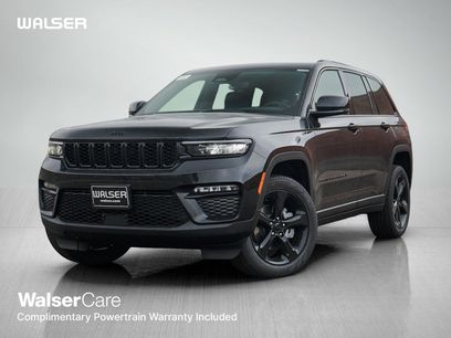 New 2025 Jeep Grand Cherokee Limited w/ Black Appearance Package
