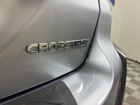 Used 2025 Subaru Crosstrek 2.5i Limited w/ Crosstrek Mirror Package image 14